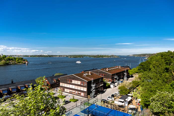 Byggnader och aktiviteter vid Kajen, Nacka Strand