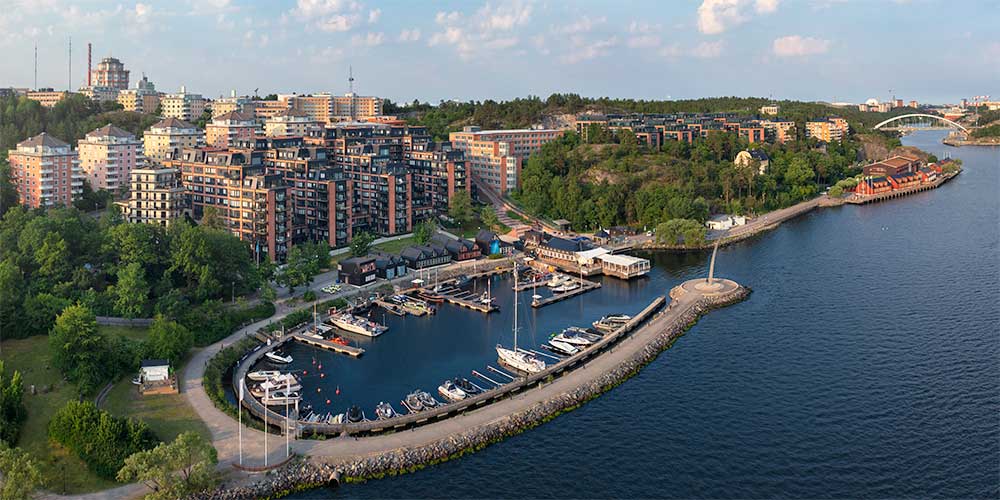 Utsikt över Nacka strand kaj